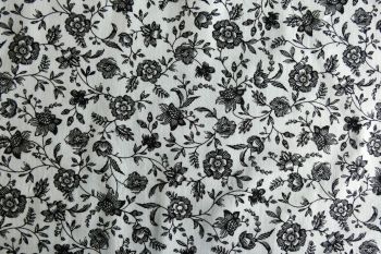 Deadstock 100% Cotton Poplin Digital Trailing Floral Print - Ivory/Black